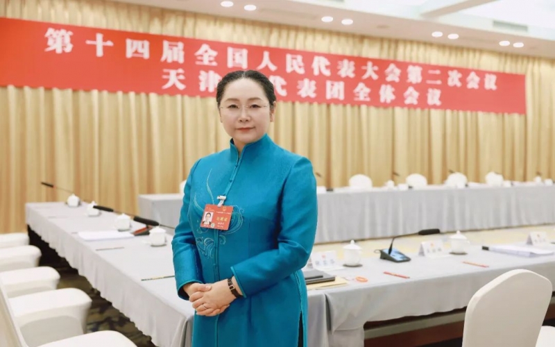 全國(guó)人大代表、榮程集團(tuán)董事會(huì)主席張榮華：全面落實(shí)雙碳戰(zhàn)略，統(tǒng)籌推動(dòng)鋼鐵行業(yè)綠色低碳高質(zhì)量發(fā)展